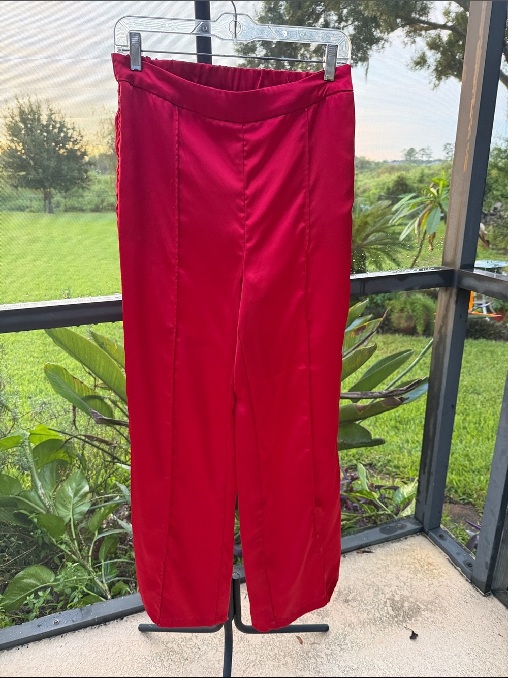 Sincerly Jules Bright Red Straight-Leg Pants
